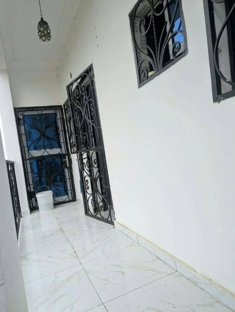 Studio — photo 1